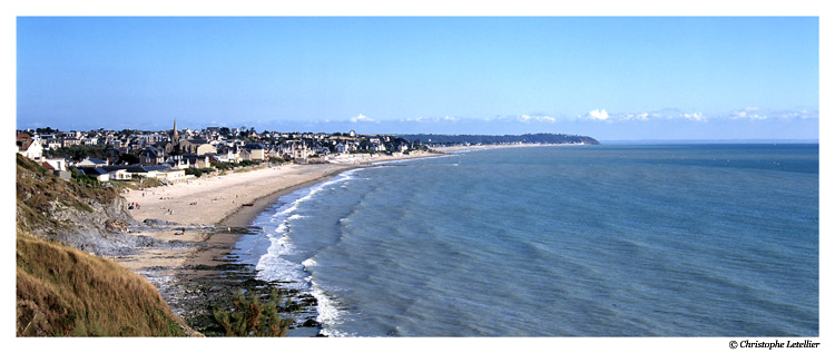 Photo panoramique:plage St Nicolas,St Pair,Kairon,Jullouville.© Juillet 2002 Christophe Letellier