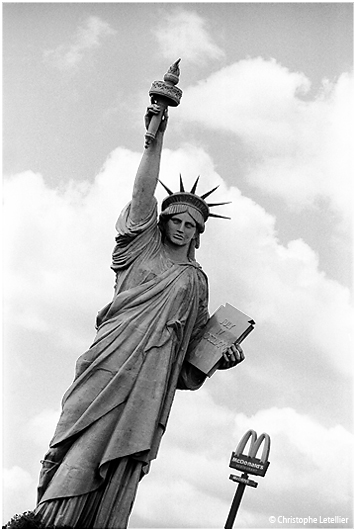 Statue de la Liberté-réplique située à Barentin